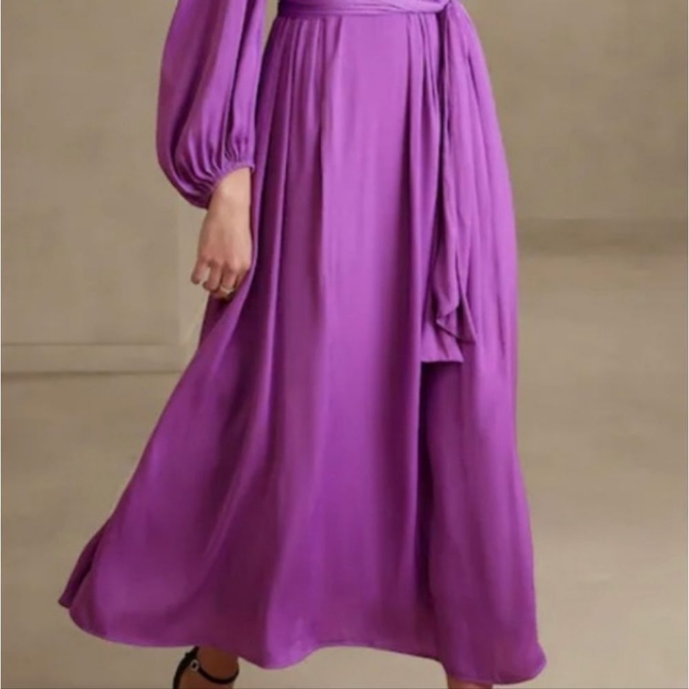 Banana Republic Slit Back Maxi Dress - Picture 4 of 9